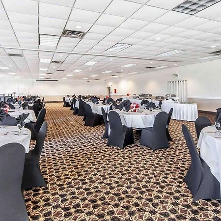Wingate By Wyndham Marietta Conference Center Ohio Hotell Eksteriør bilde