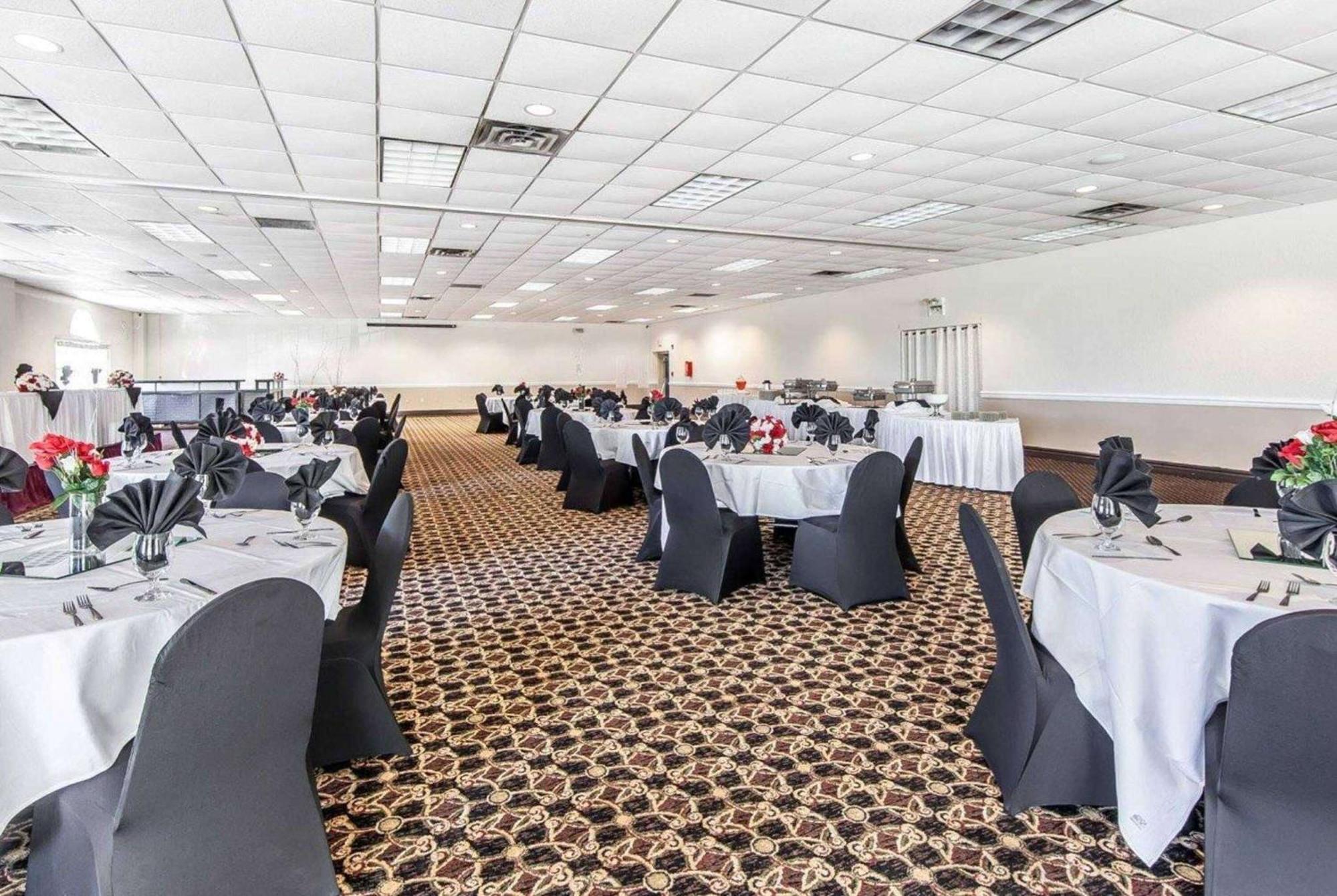 Wingate By Wyndham Marietta Conference Center Ohio Hotell Eksteriør bilde