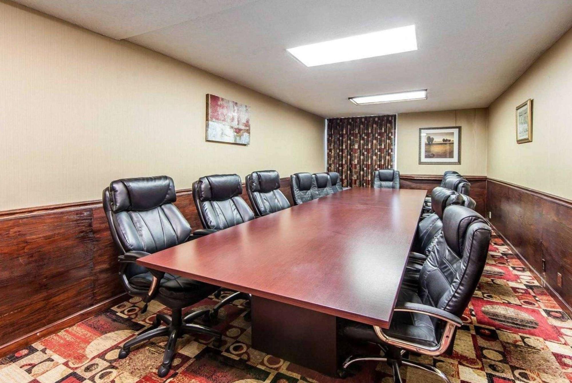 Wingate By Wyndham Marietta Conference Center Ohio Hotell Eksteriør bilde